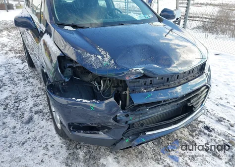2018 Chevrolet Trax Ls from USA, damaged, VIN 3GNCJNSB0JL300655